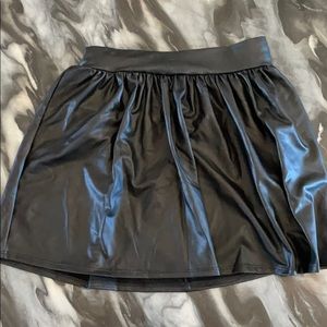 Faux leather mini skirt